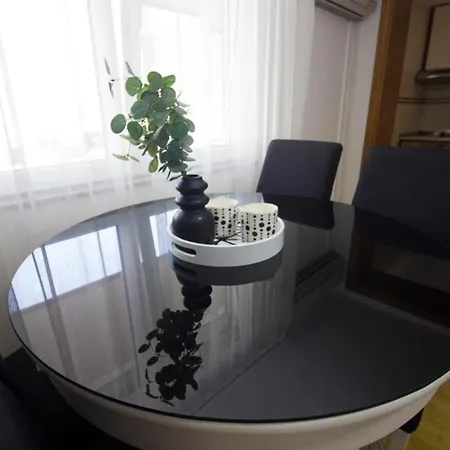 Summer House With Heated Swimming Pool