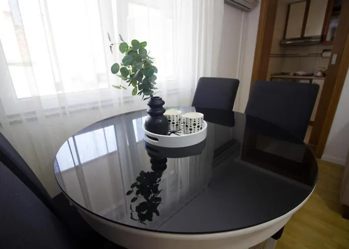 Summer House With Heated Swimming Pool